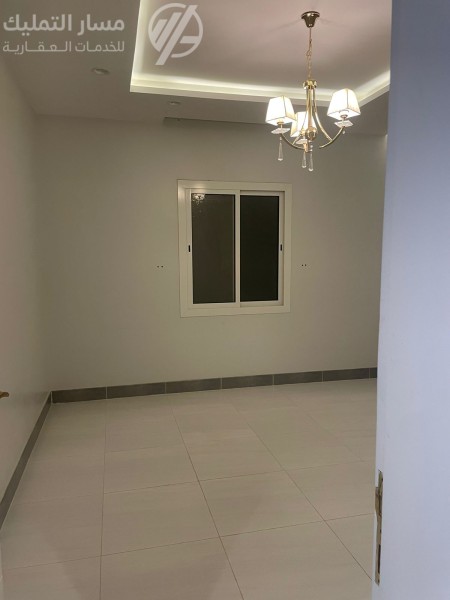 Photo by Daniel J. Schwarz